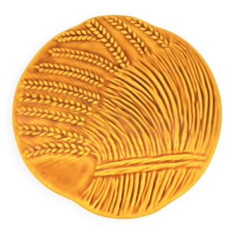 Plat de service ou à fromages en barbotine motif épis de blé, vallauris 1960