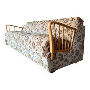 Canapé vintage fleuri