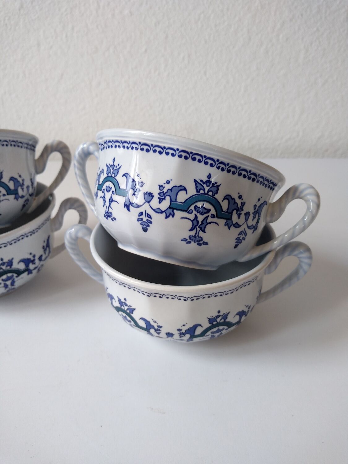 Set of 4 large cups with sky blue handles with Royal navy blue decoration signed salins Ségur ceramic France