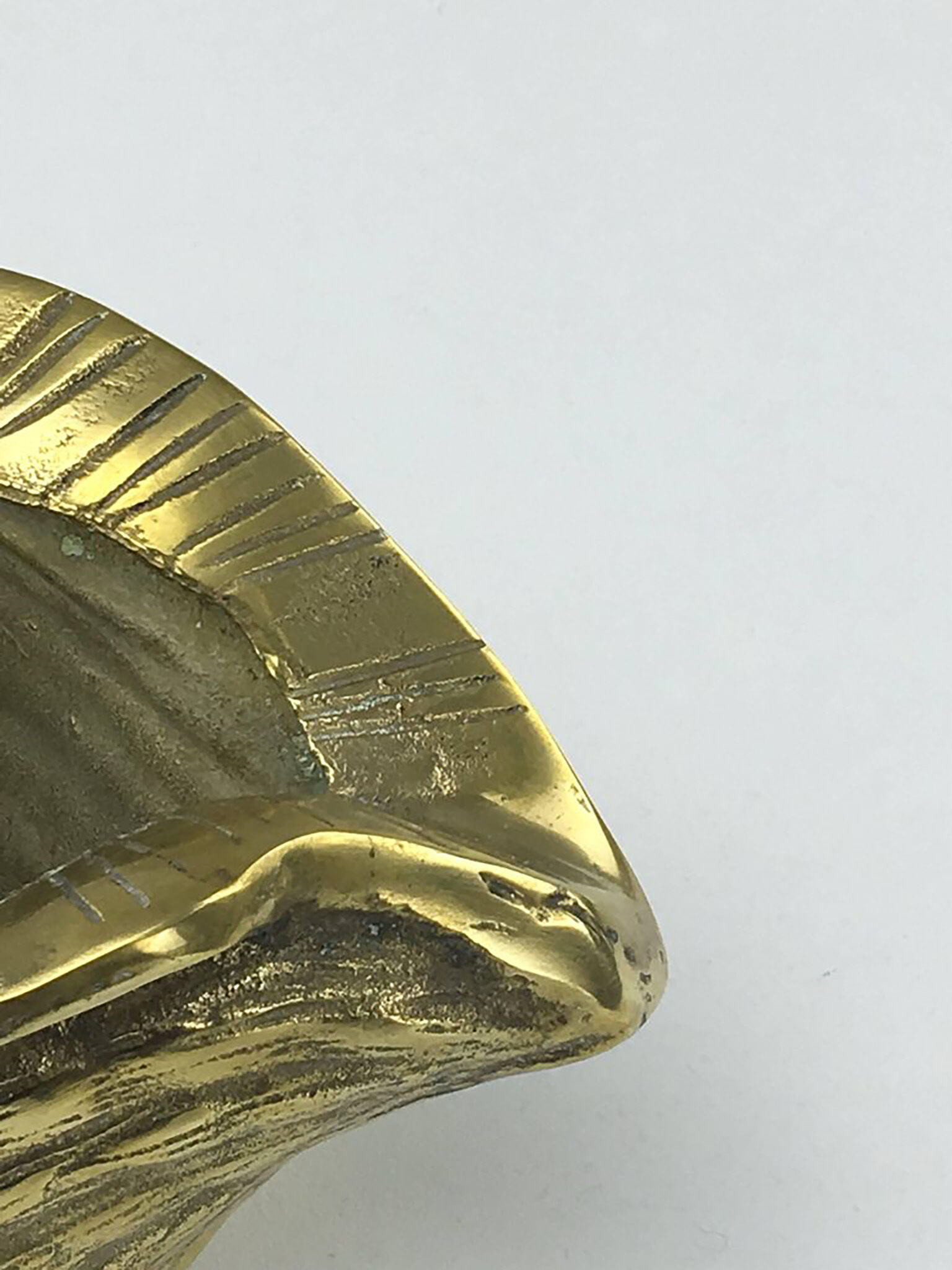 Shell brass or empty center pocket 1970