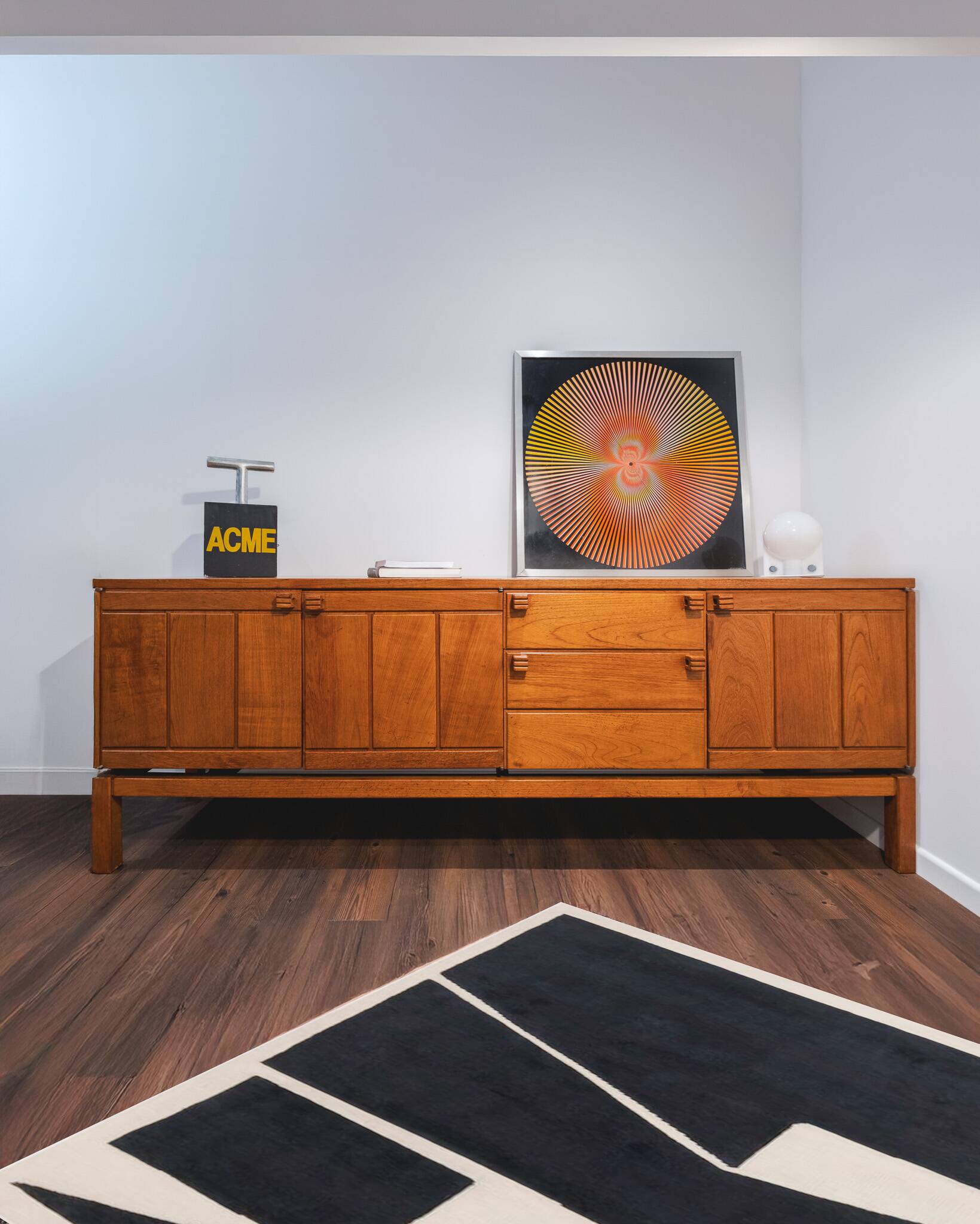 Solid elm sideboard – Brutalist & Modernist design, circa 1960-70