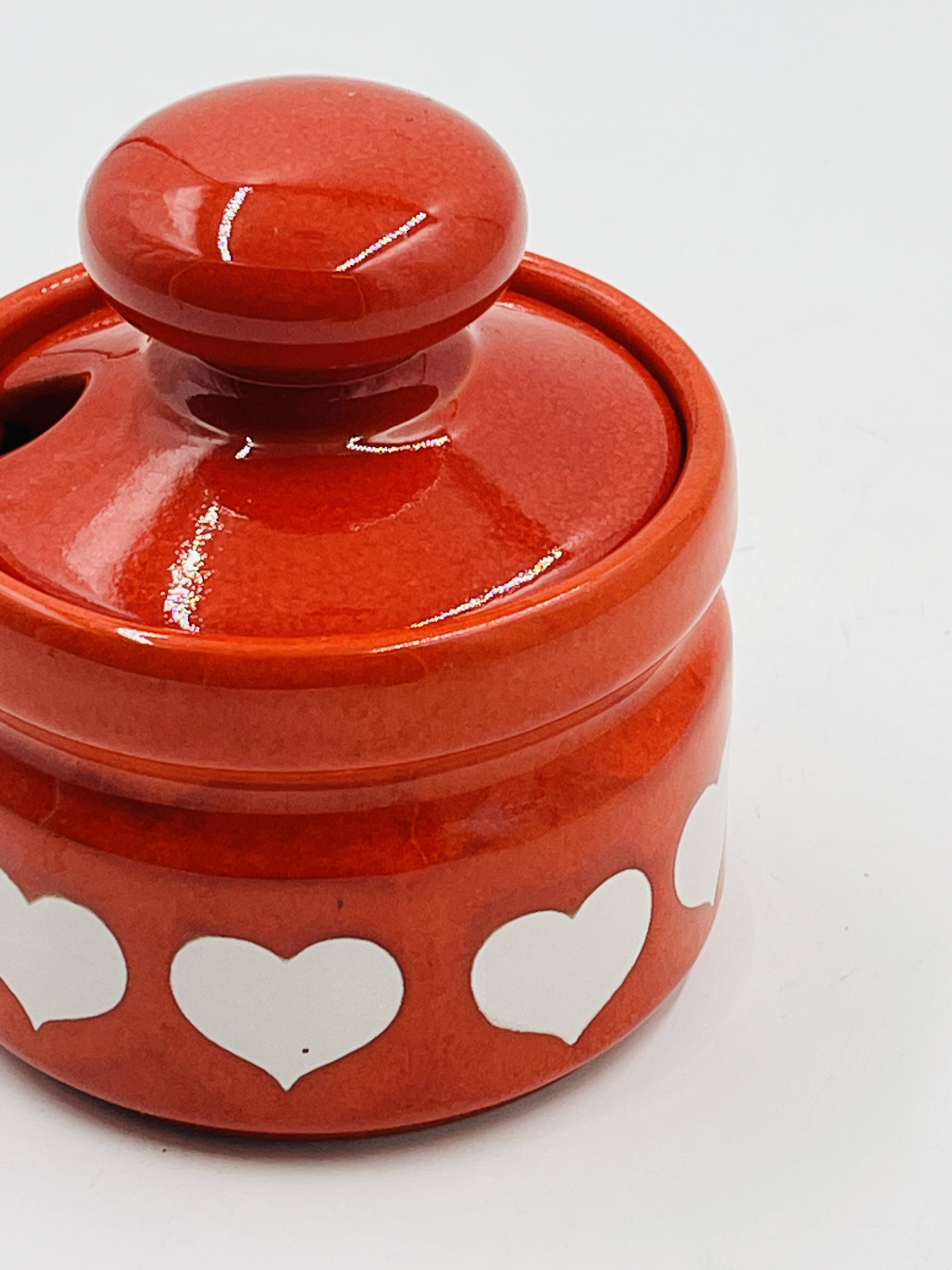 Waechtersbach vintage mustard pot with heart design