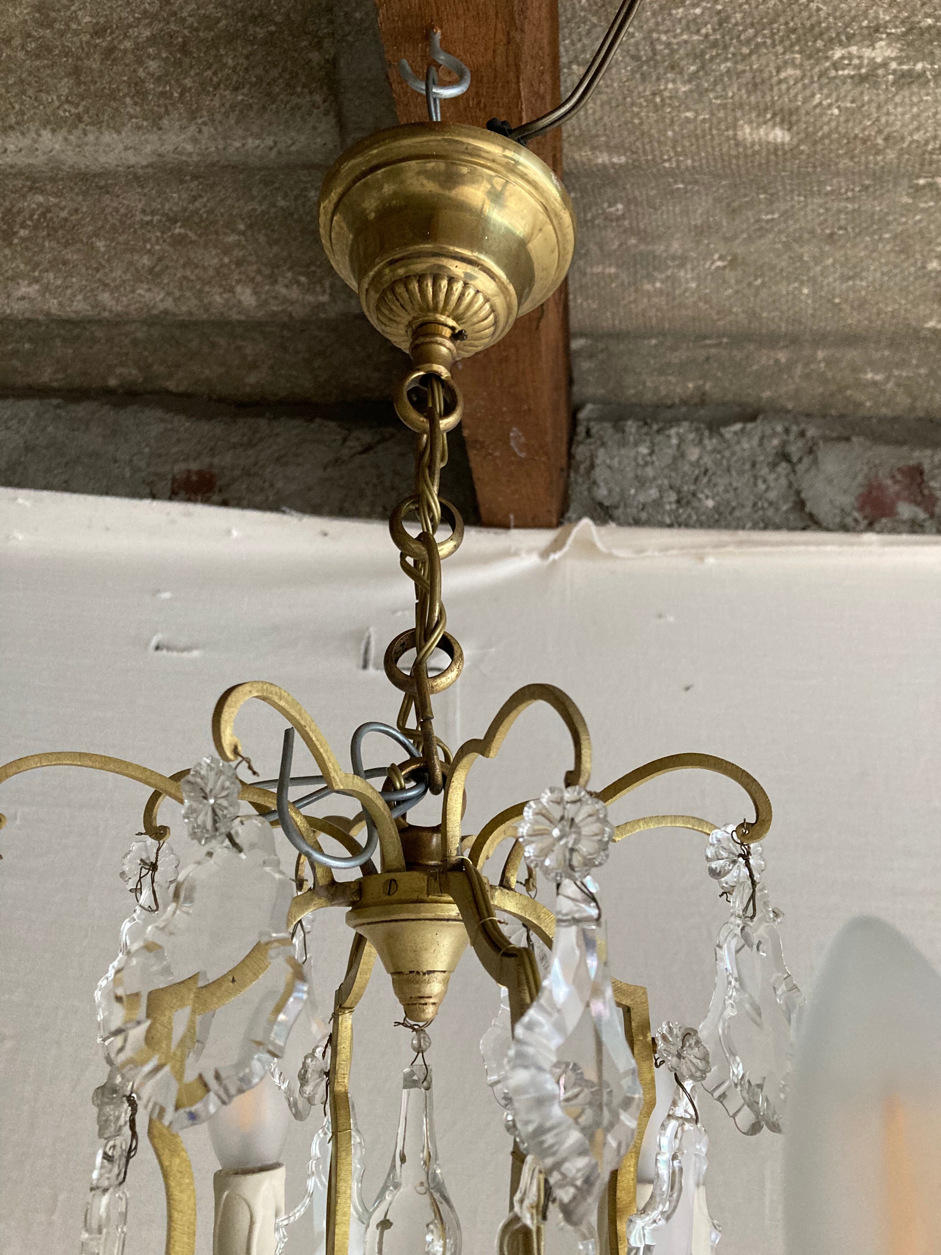 Brass chandelier with 8 arms