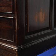 20th century wooden desk / partner desk in English style with a beautiful appearance