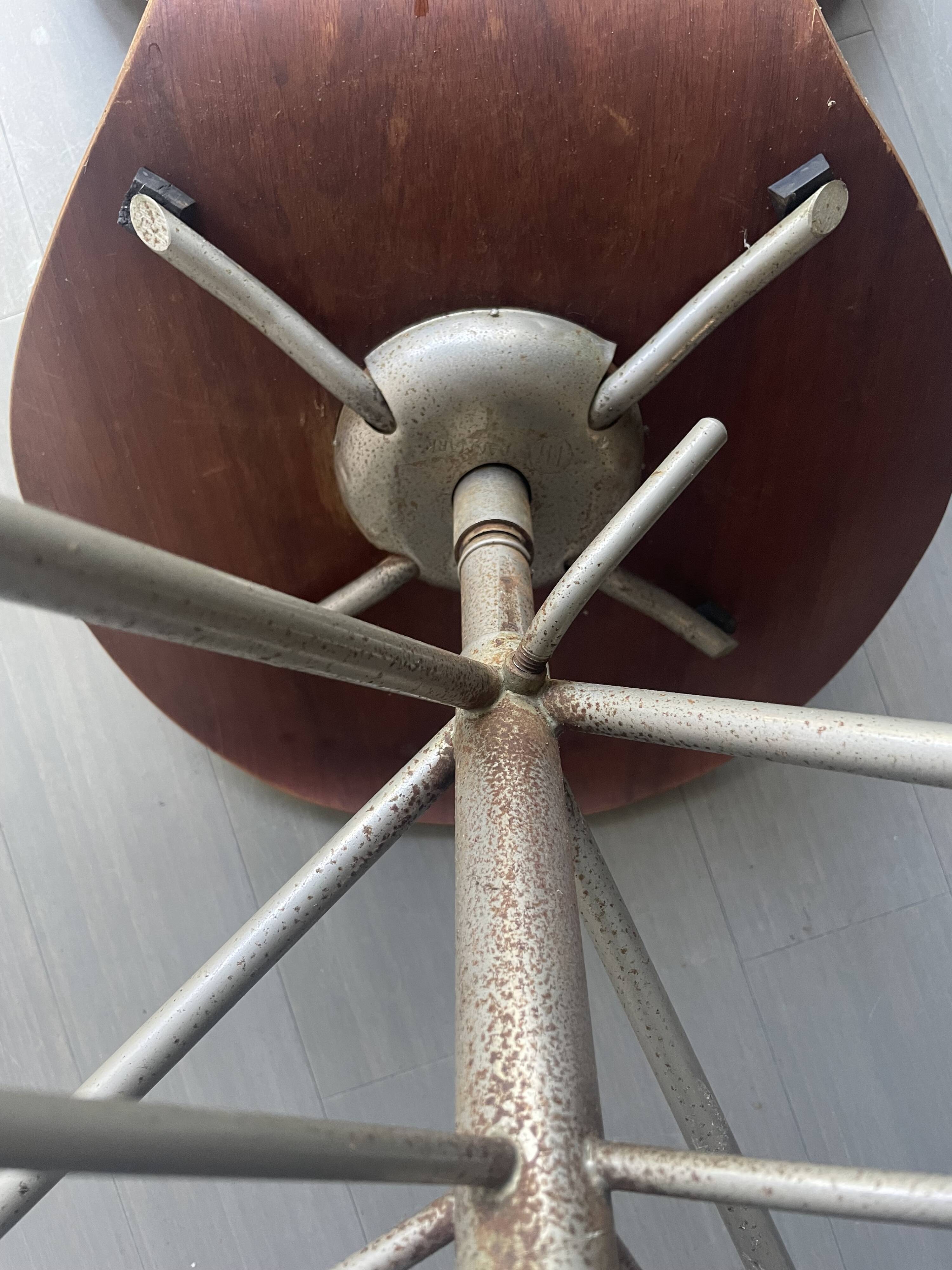 Rare First Edition Arne Jacobsen 3117 task chair by  Fritz Hansen 1960