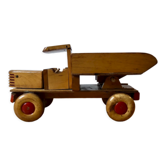 Toy - Vintage wooden truck