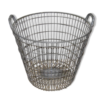 Metal industrial basket