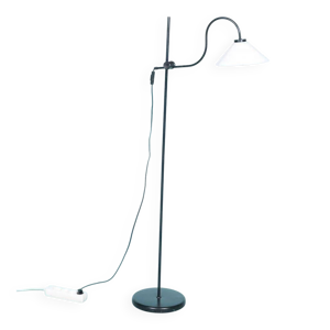 Lampadaire minimaliste