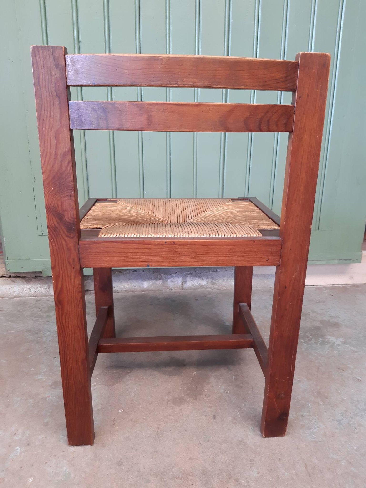4 straw chairs.