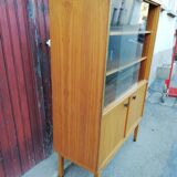 DK showcase furniture