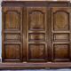 French handcrafted oak wardrobe – House of Centuries