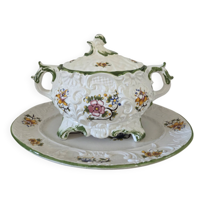 Soupière et plat dormant, Italie Capodimonte
