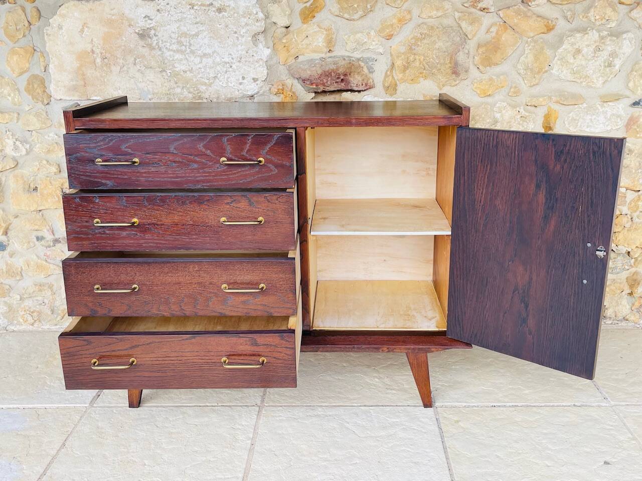 Large vintage chest of drawers with four drawers and one door in oak, circa 1960s