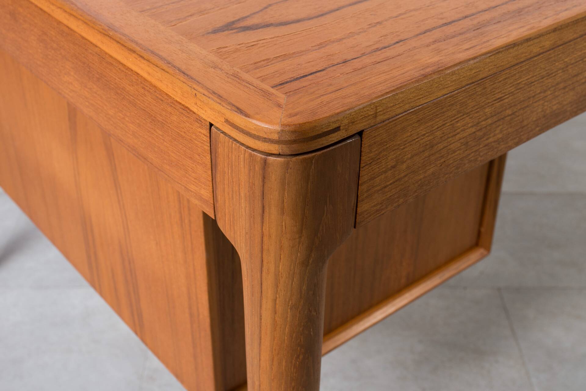 Mid-century modern teak desk by Torbjørn Afdal for Bruksbo, 1960s