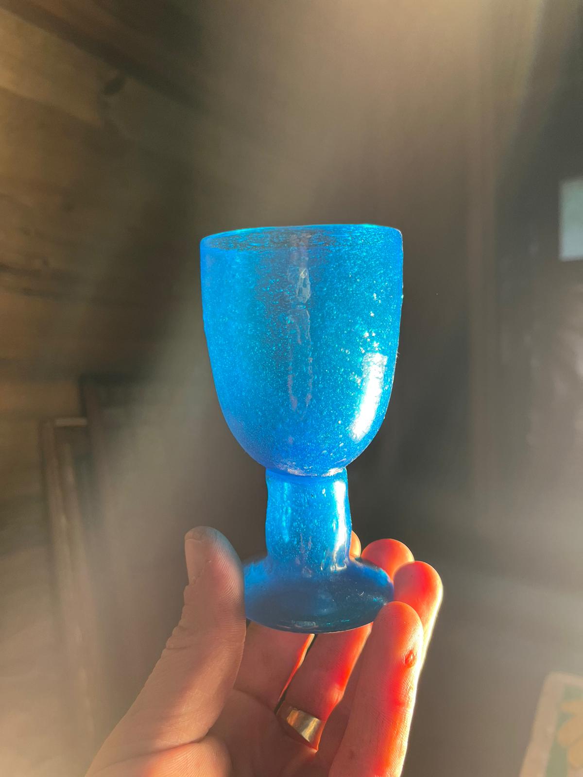 Series of 8 vintage glasses 60s in blow glass