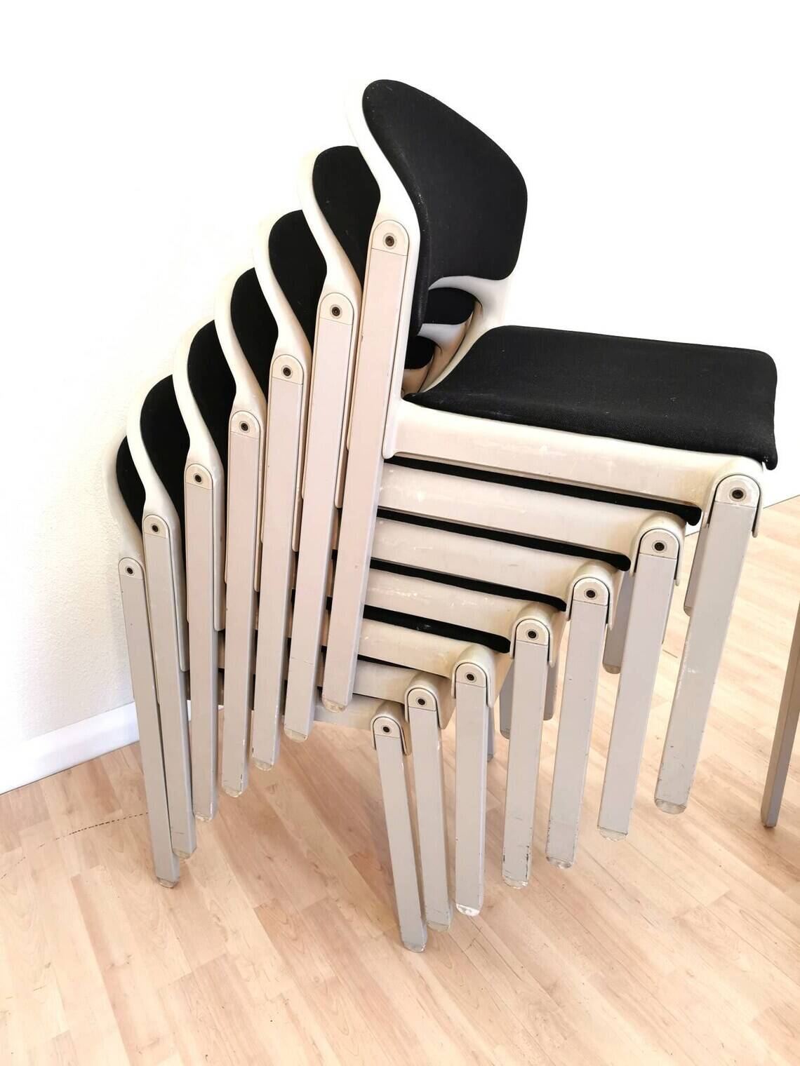 Vintage Aeon Mondial Stackable Chair Dutch Retro Design
