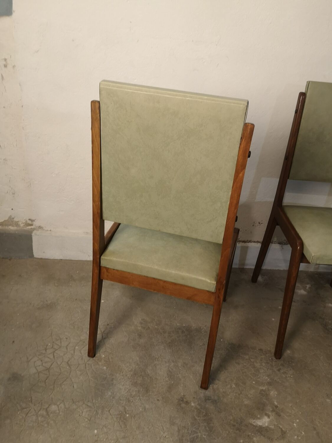 Set of 4 vintage chairs