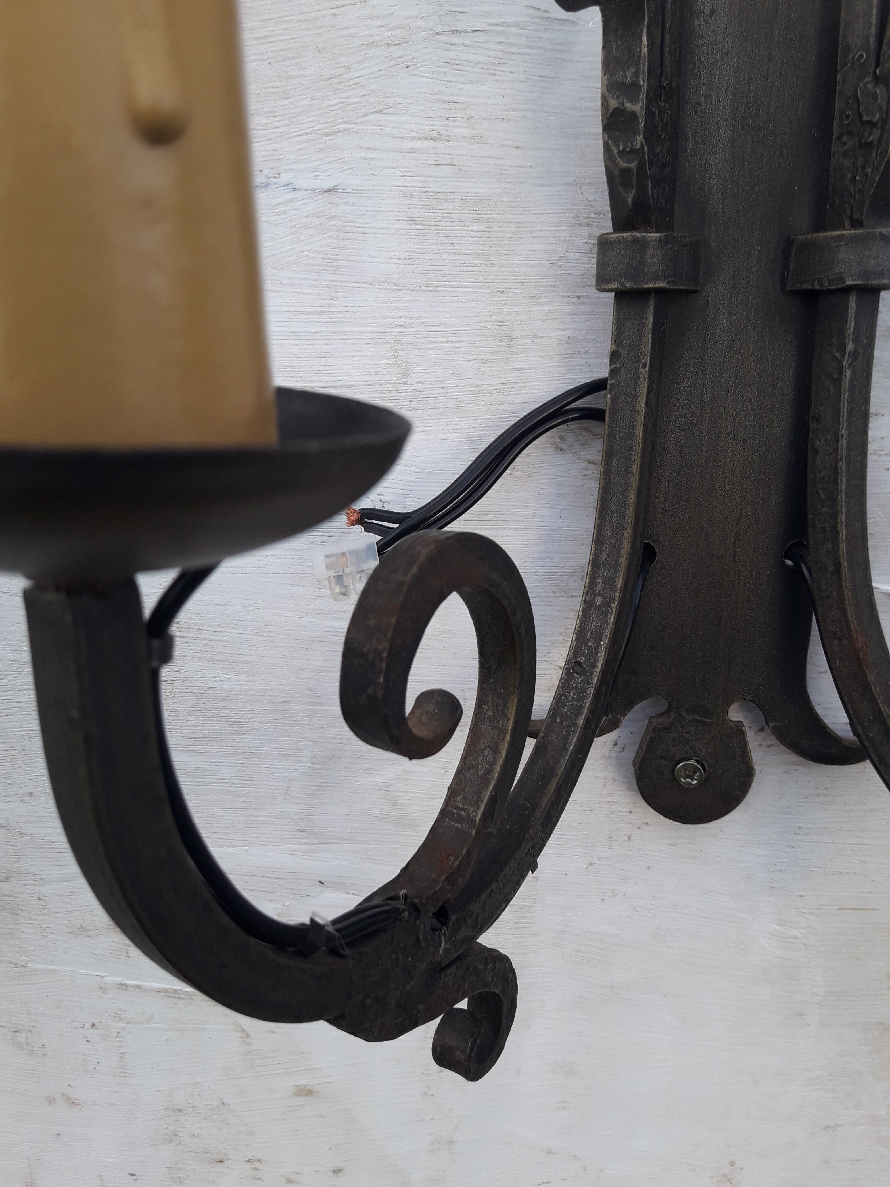 Pair of wrought iron wall light