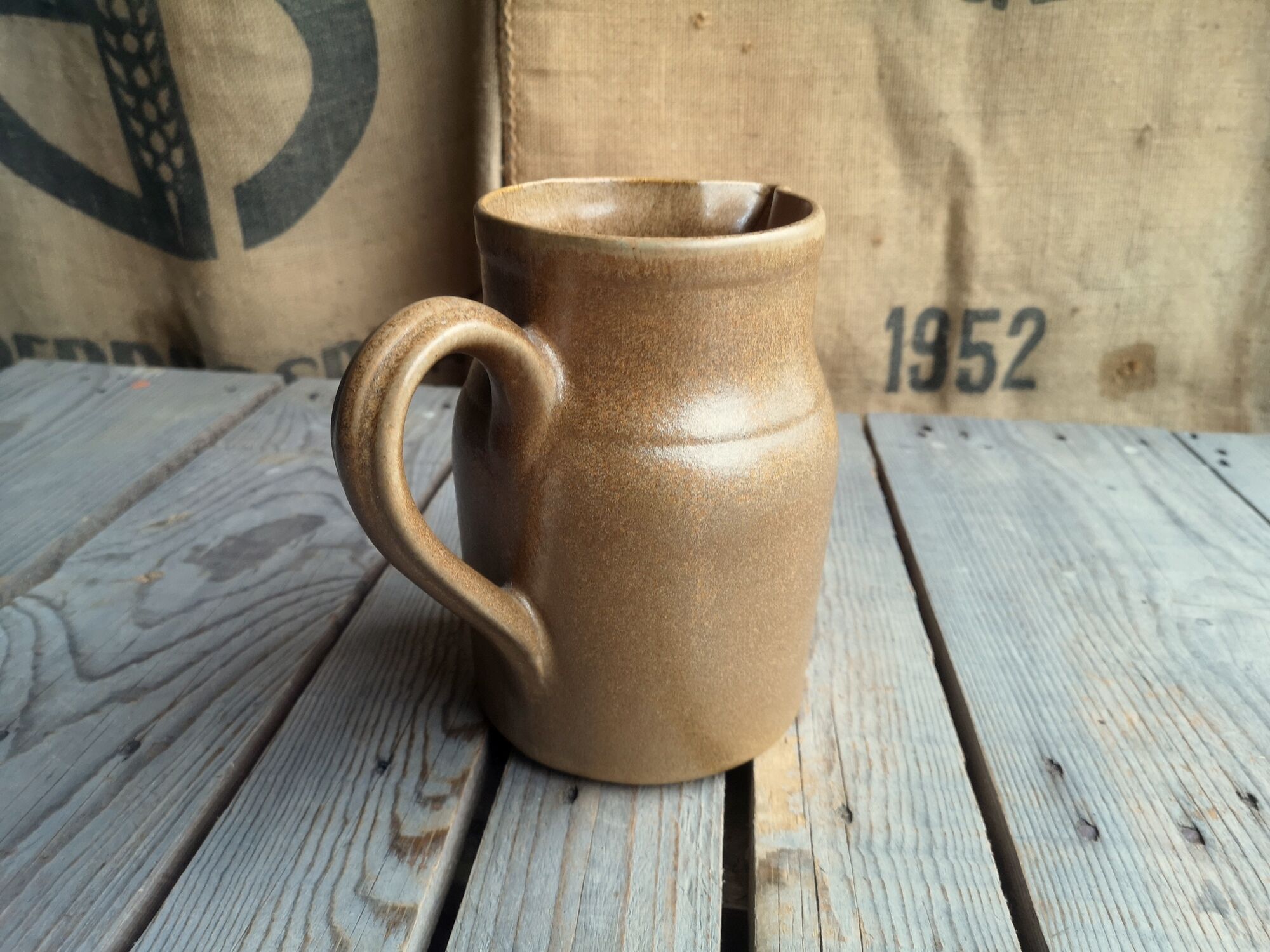 Brown Grepots Digoin sandstone pitcher