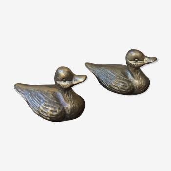 Pair of ducks brass paperweight