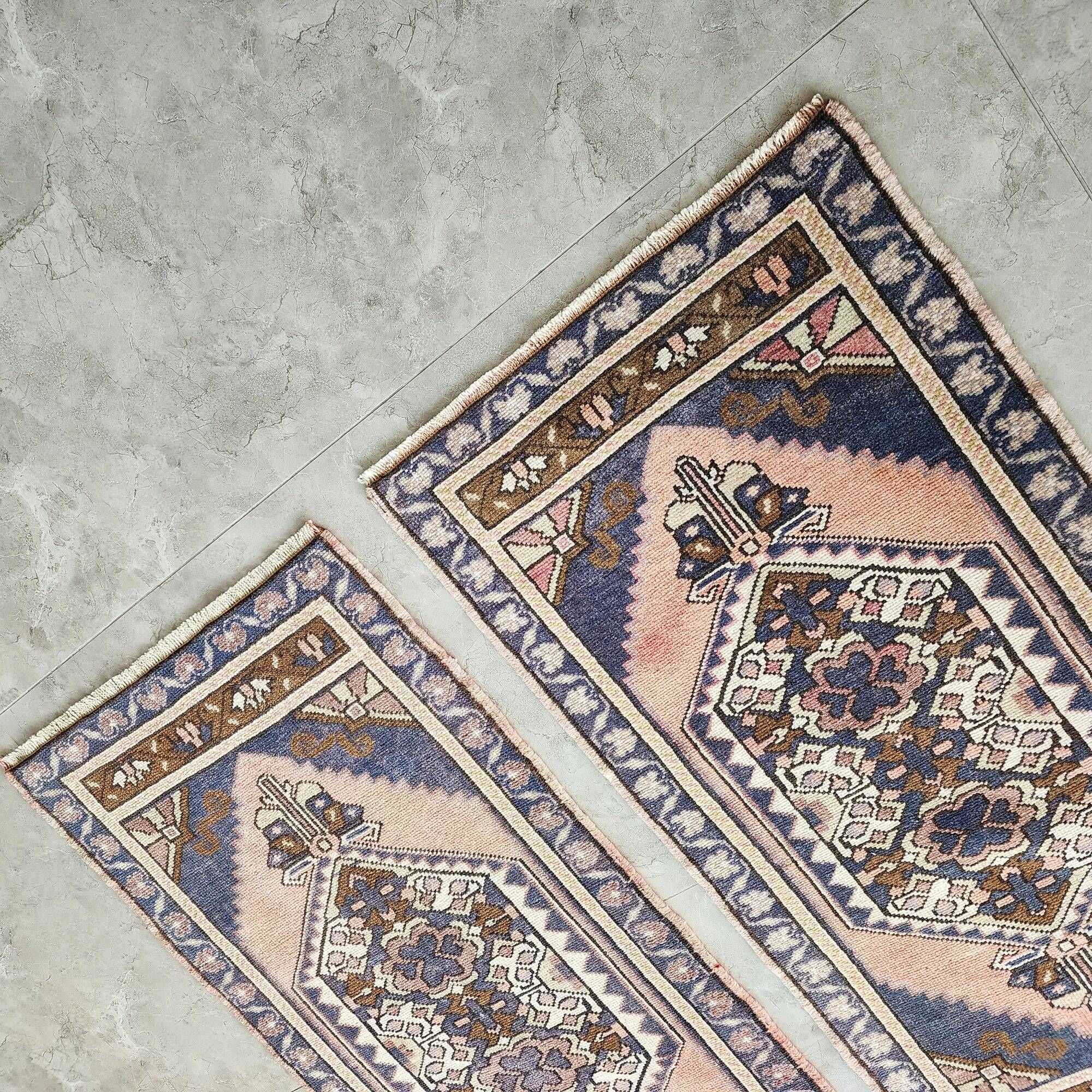 Set of 2 vintage handmade Turkish rugs 54x105 cm