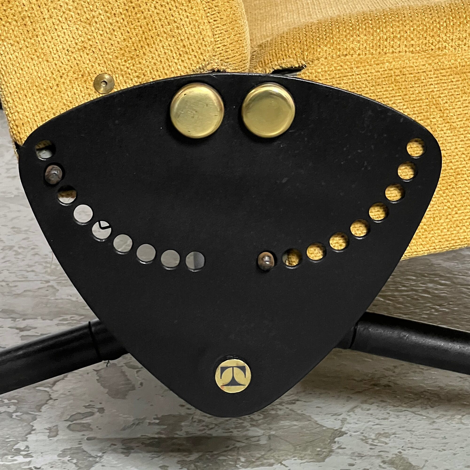 Sofa bed D70 by Osvaldo Borsani for Tecno Italy 1954