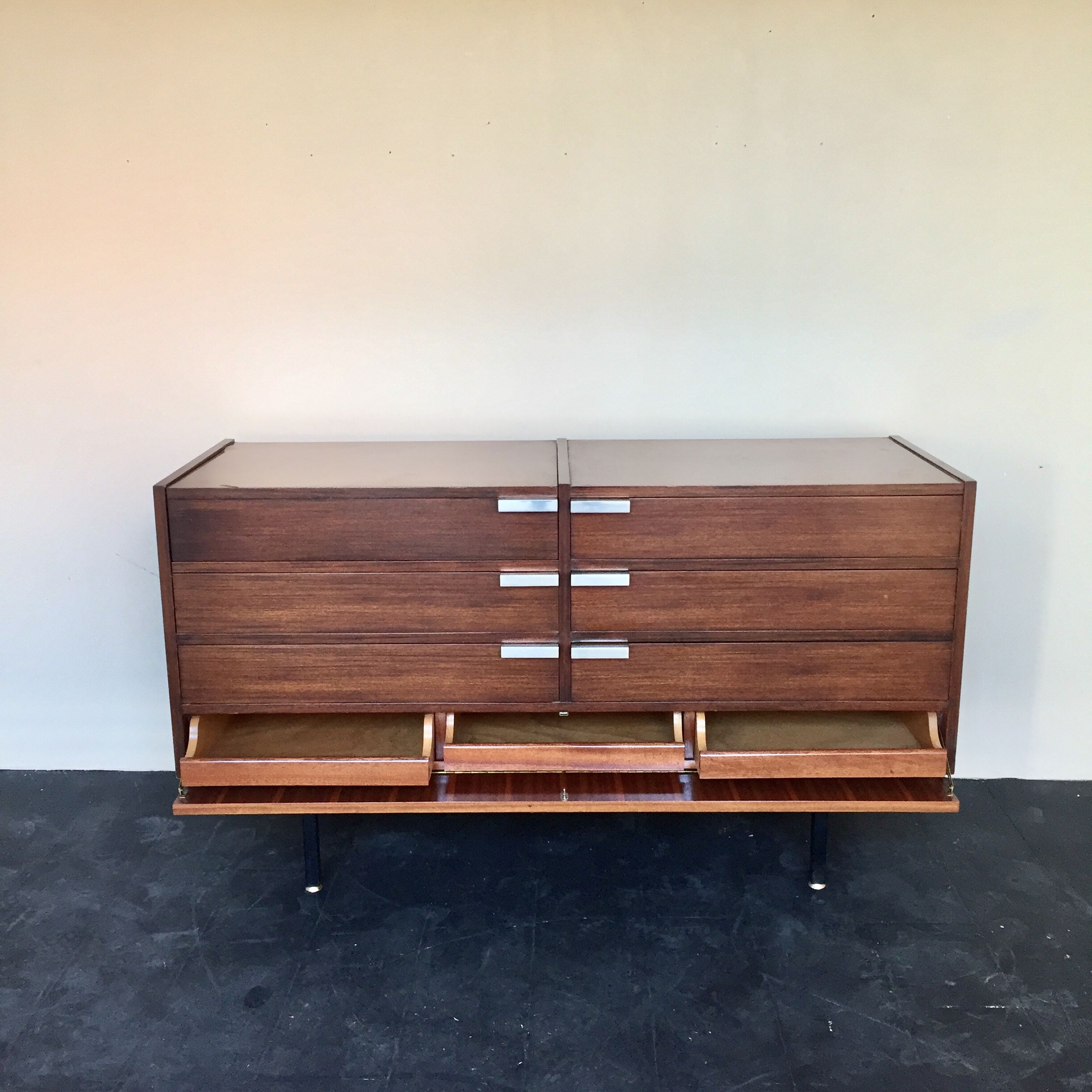 Gérard Guermonprez dresser 1960