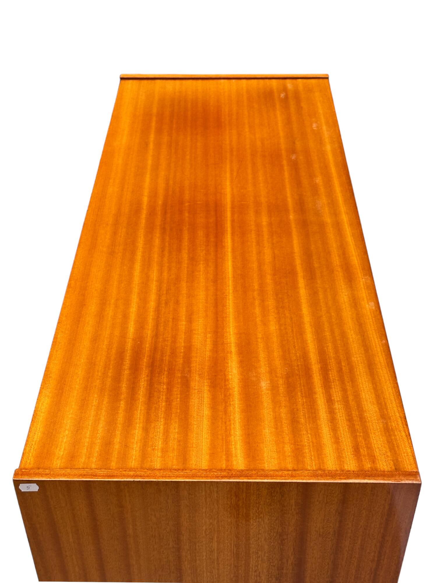 Violetta 1039 postmodernist chest of drawers, designed by original Lesniewski, preserved in excellent condition.