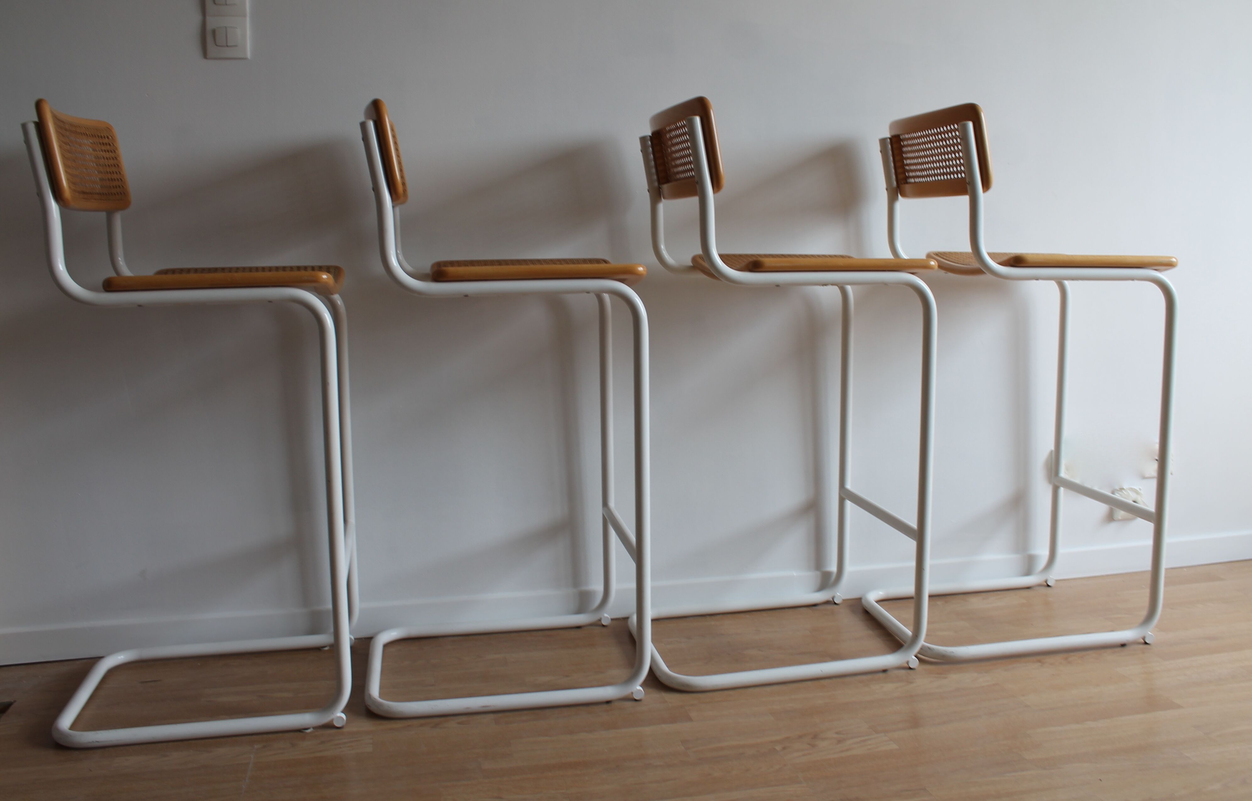 Series 4 stools high chairs CIDUE made in Italy