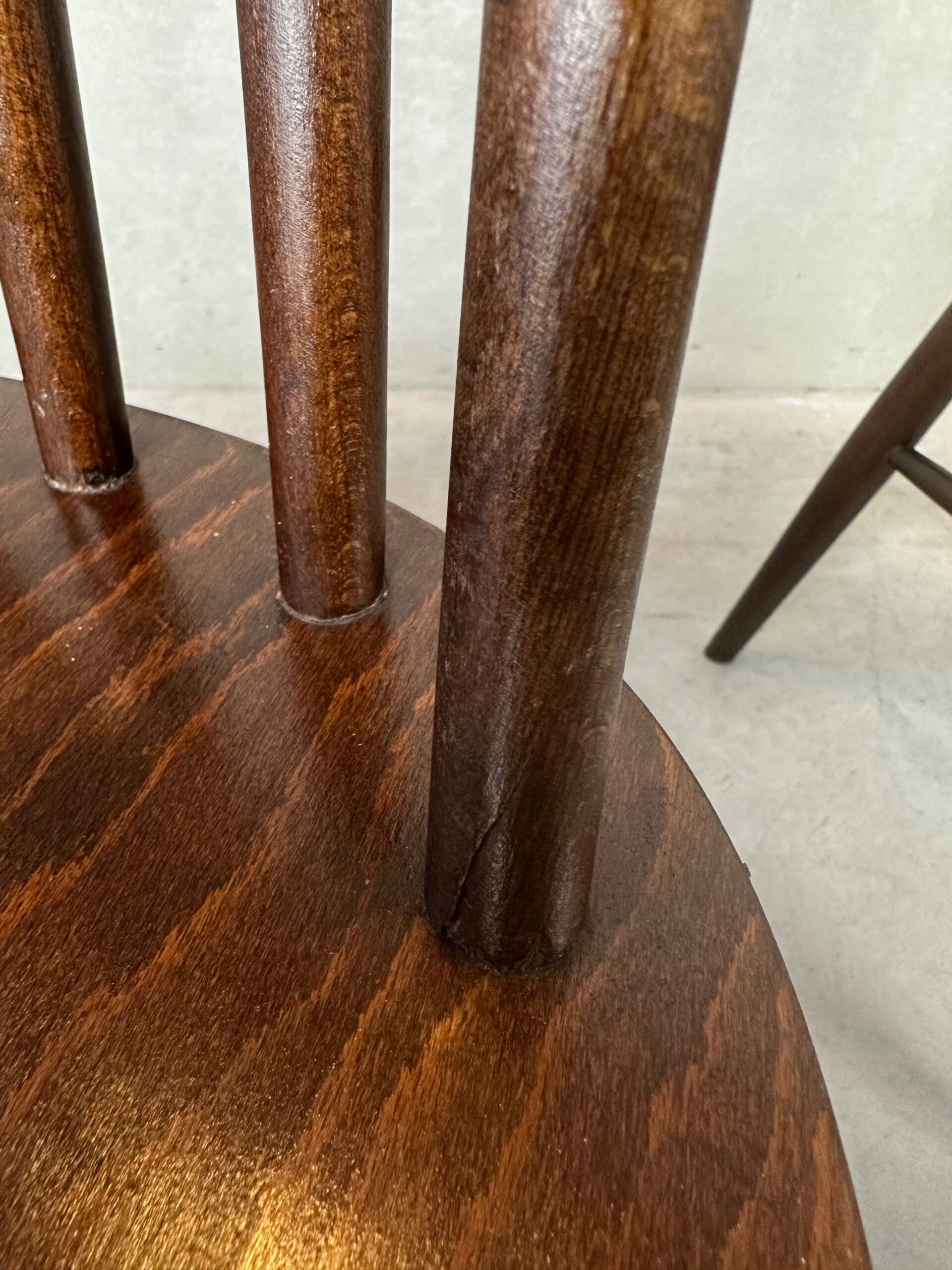 4x spindle chairs Ilmari Tapiovaara (Finland)