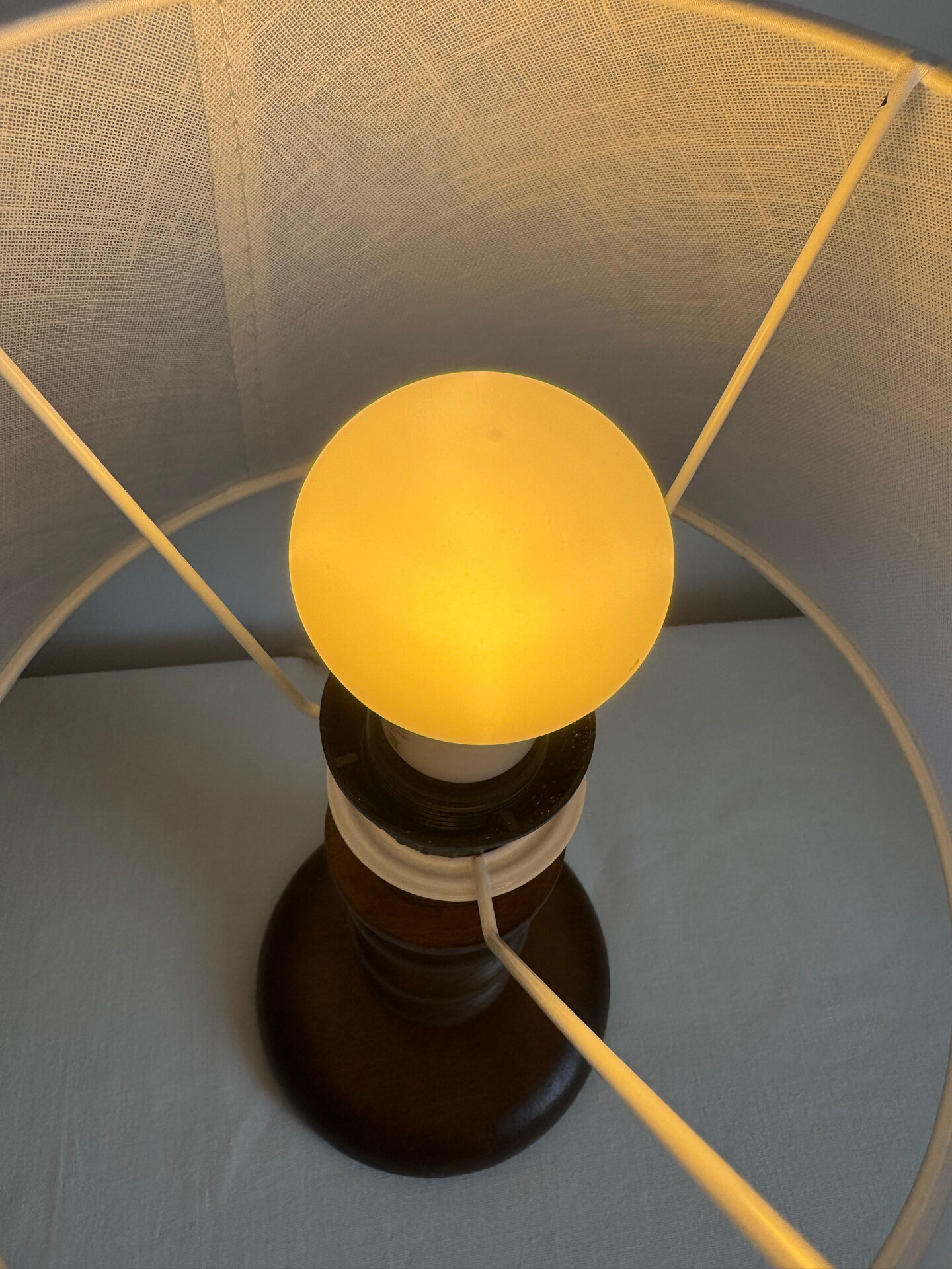 Vintage Mid Century Modern Wood Base Table Lamp