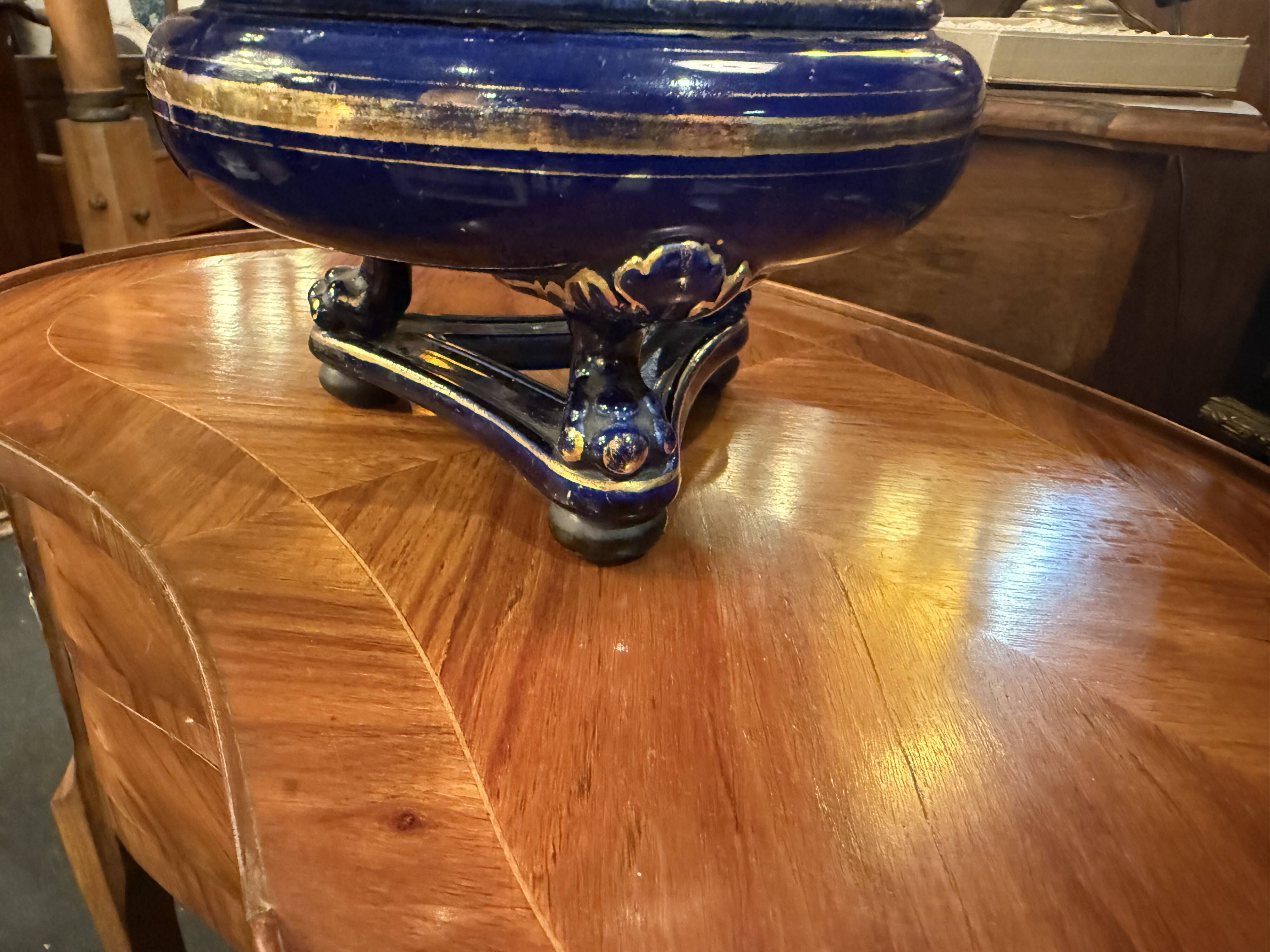 Sèvres blue porcelain bonbonnière