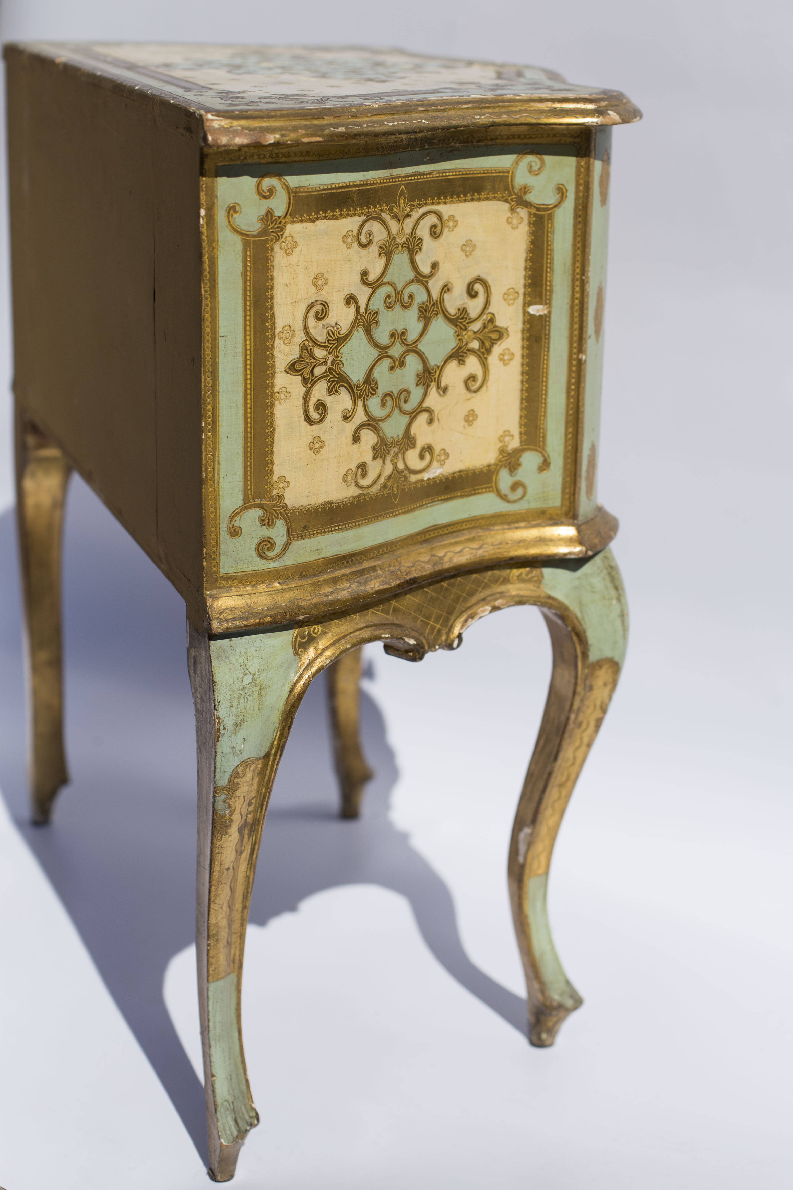 Bedside table style Venetian early twentieth