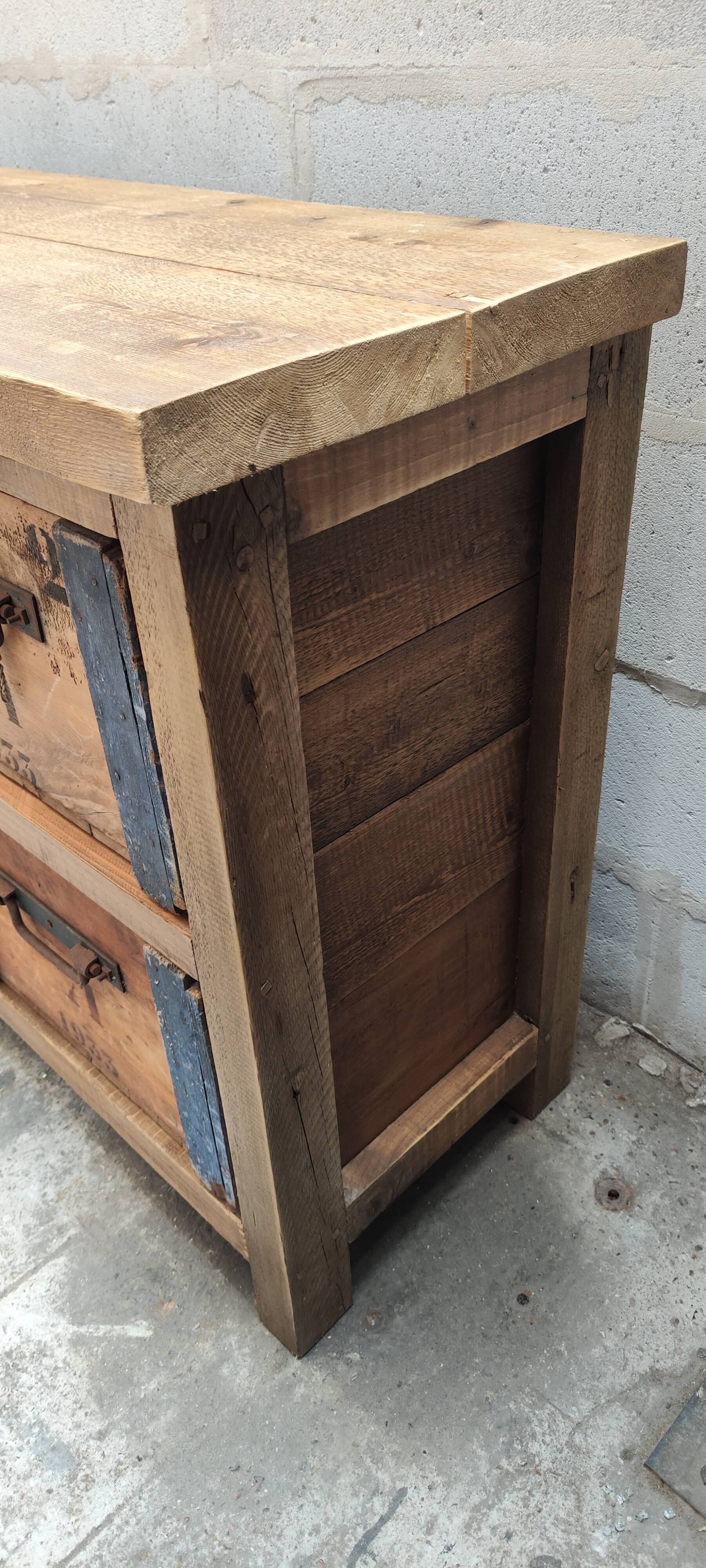 Ancien meuble d'atelier six tiroirs caisses