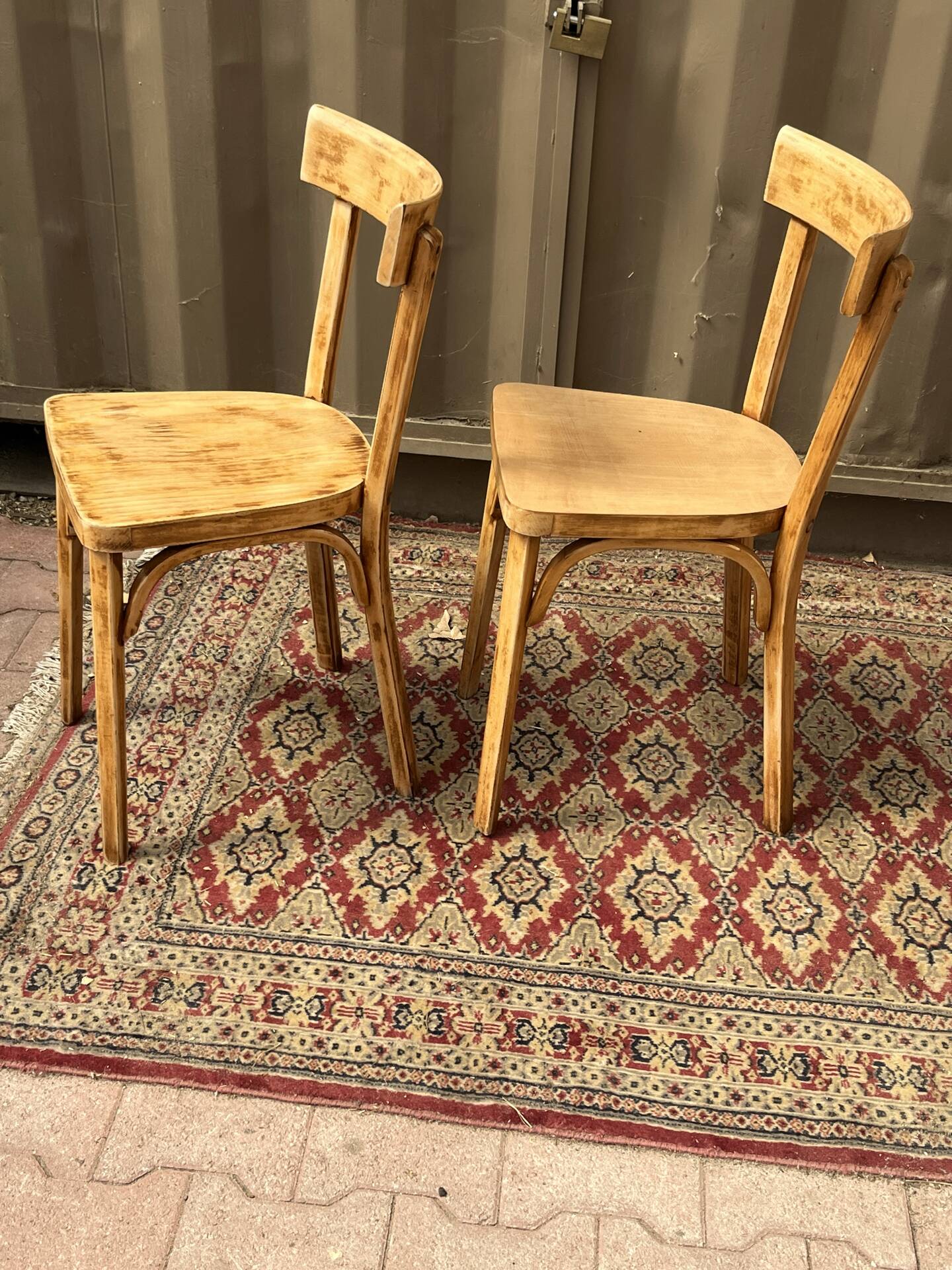 Ancienne paire de chaises bistrot