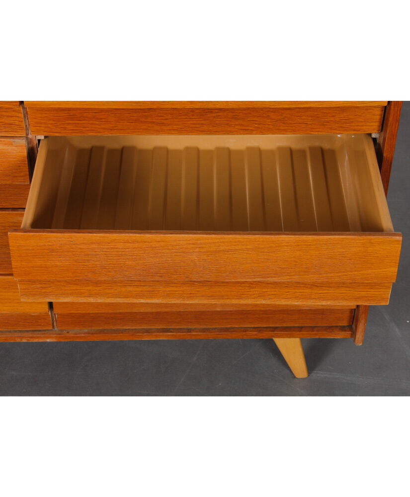 Commode en bois par Jiri Jiroutek modèle U-453 vers 1960