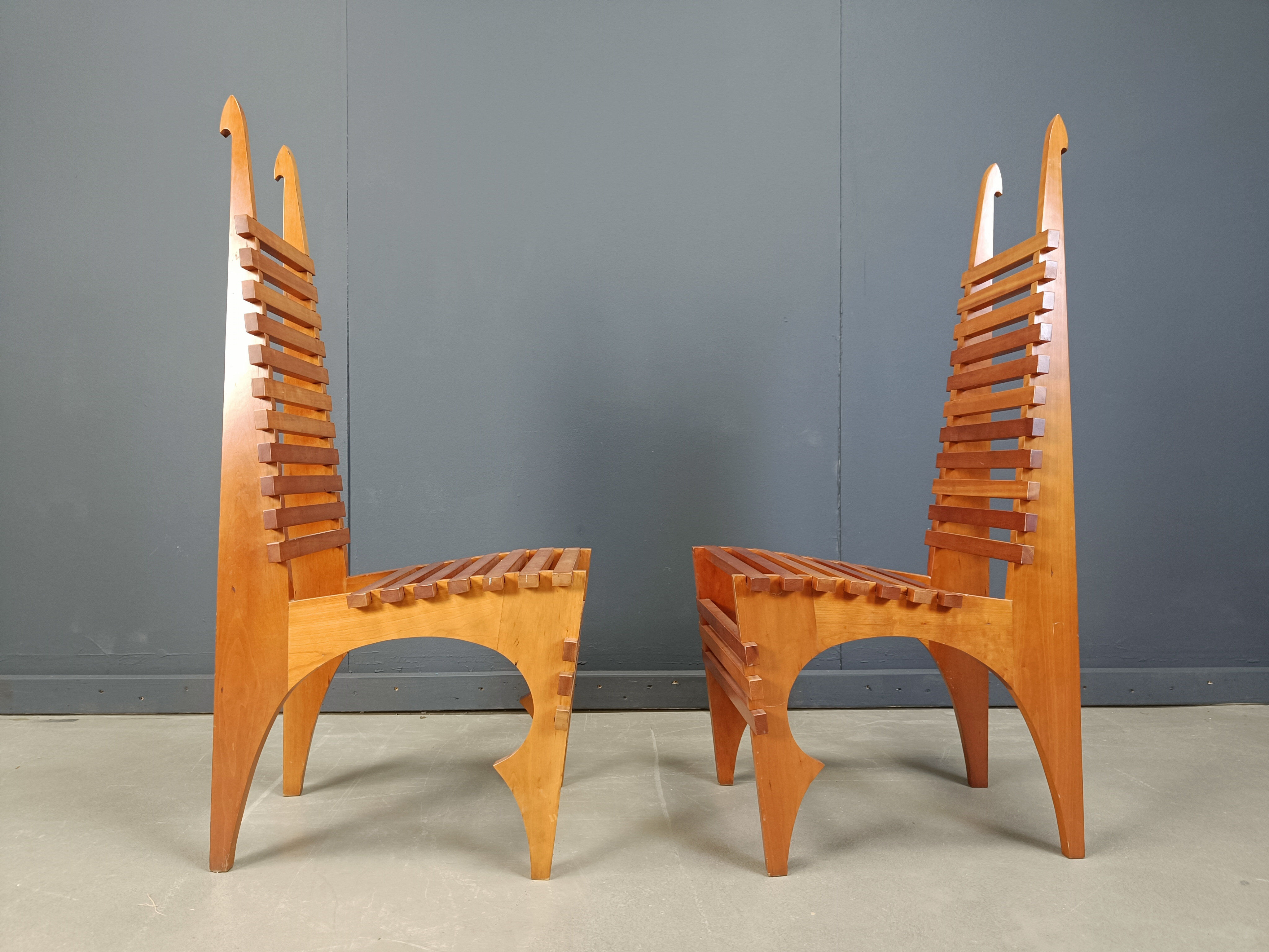 Chaises de salle à manger 'Calcar' postmodernes par Benoit Lange, années 1990.