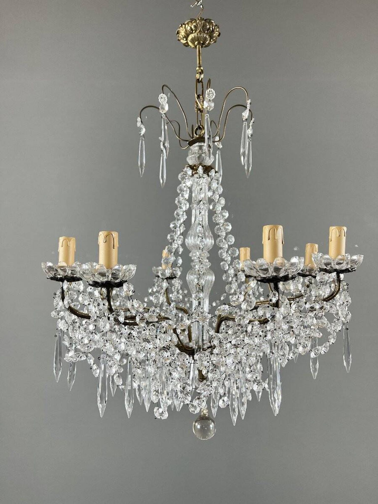 Crystal and bronze chandelier, 20th century