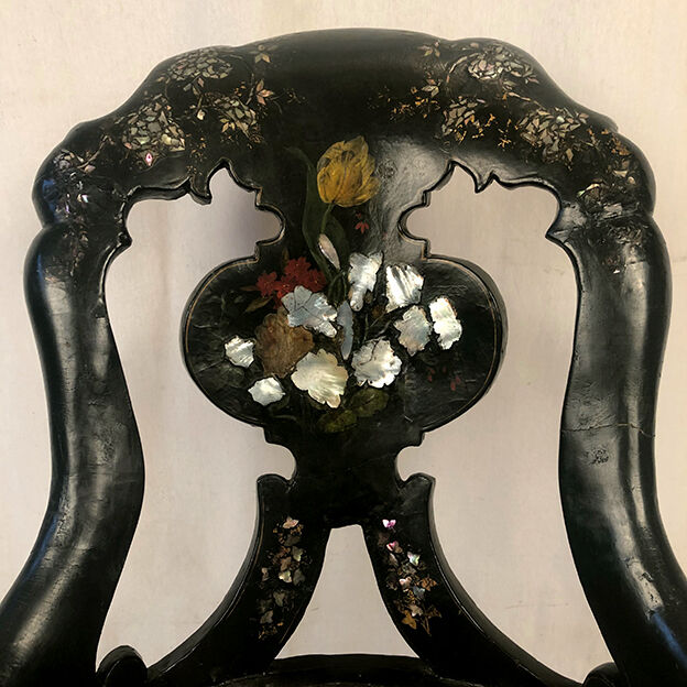 Napoleon III gondola chair in wood and black lacquered papier-mâché and burgauté