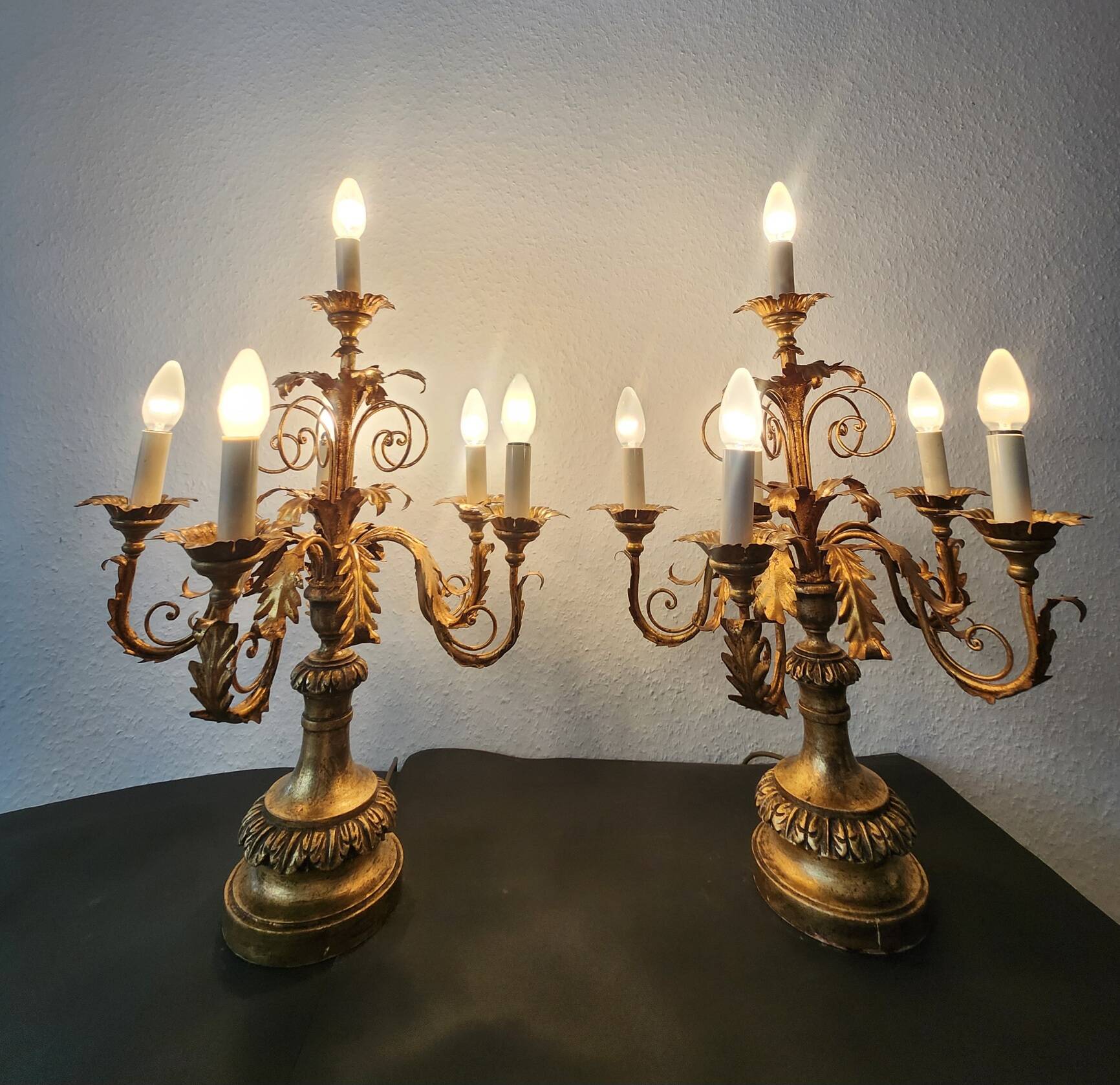 Antique gilded hand-forged hand-carved Florentine Louis XV, Italy
