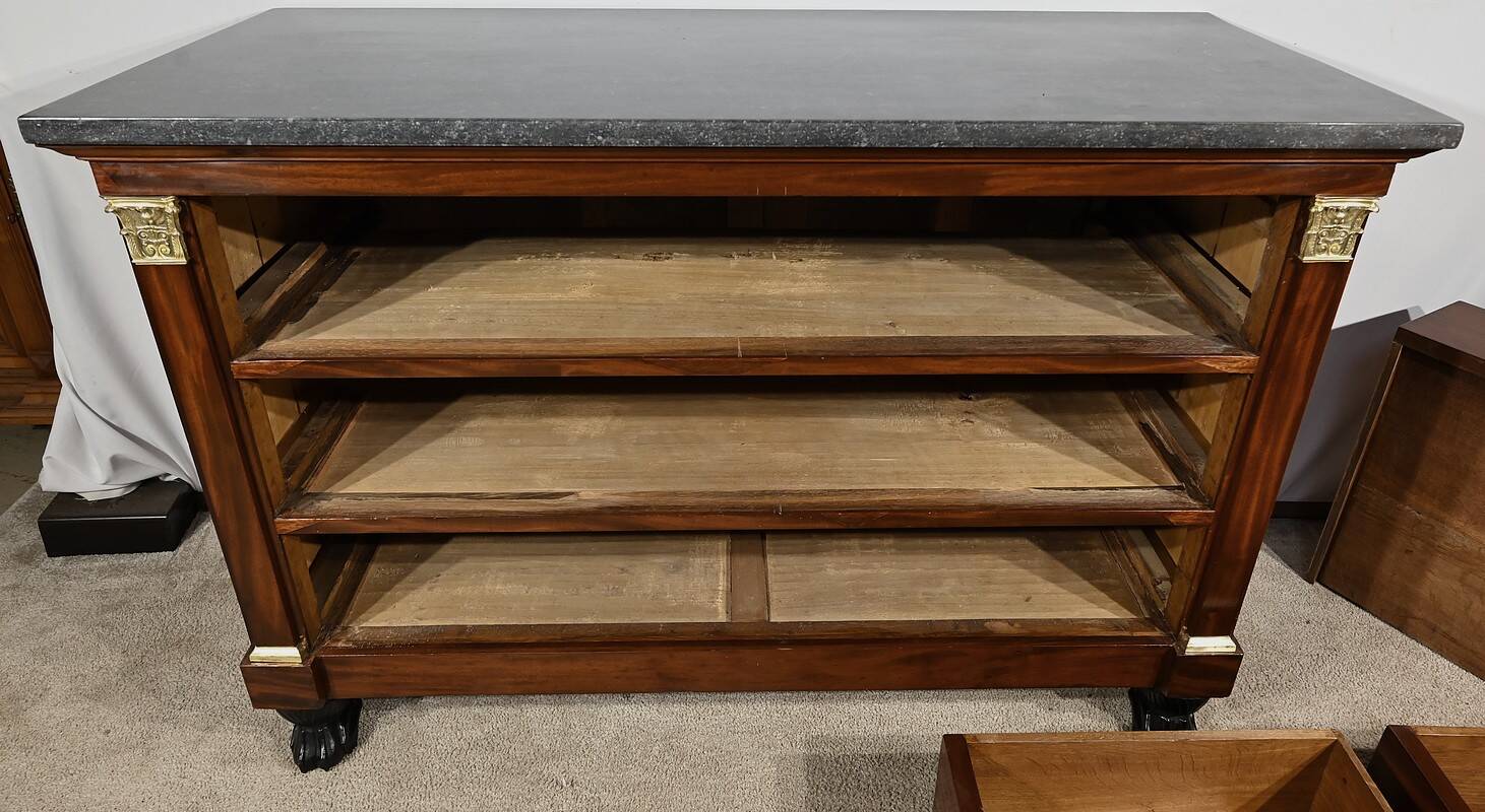 Mahogany chest of drawers, “Return from Egypt” period – Early 19th century