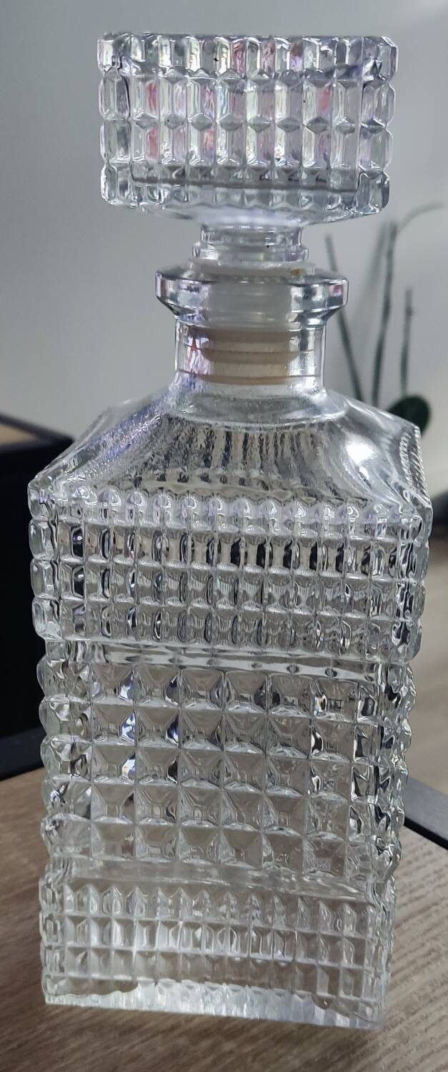 Large whisky decanter from France