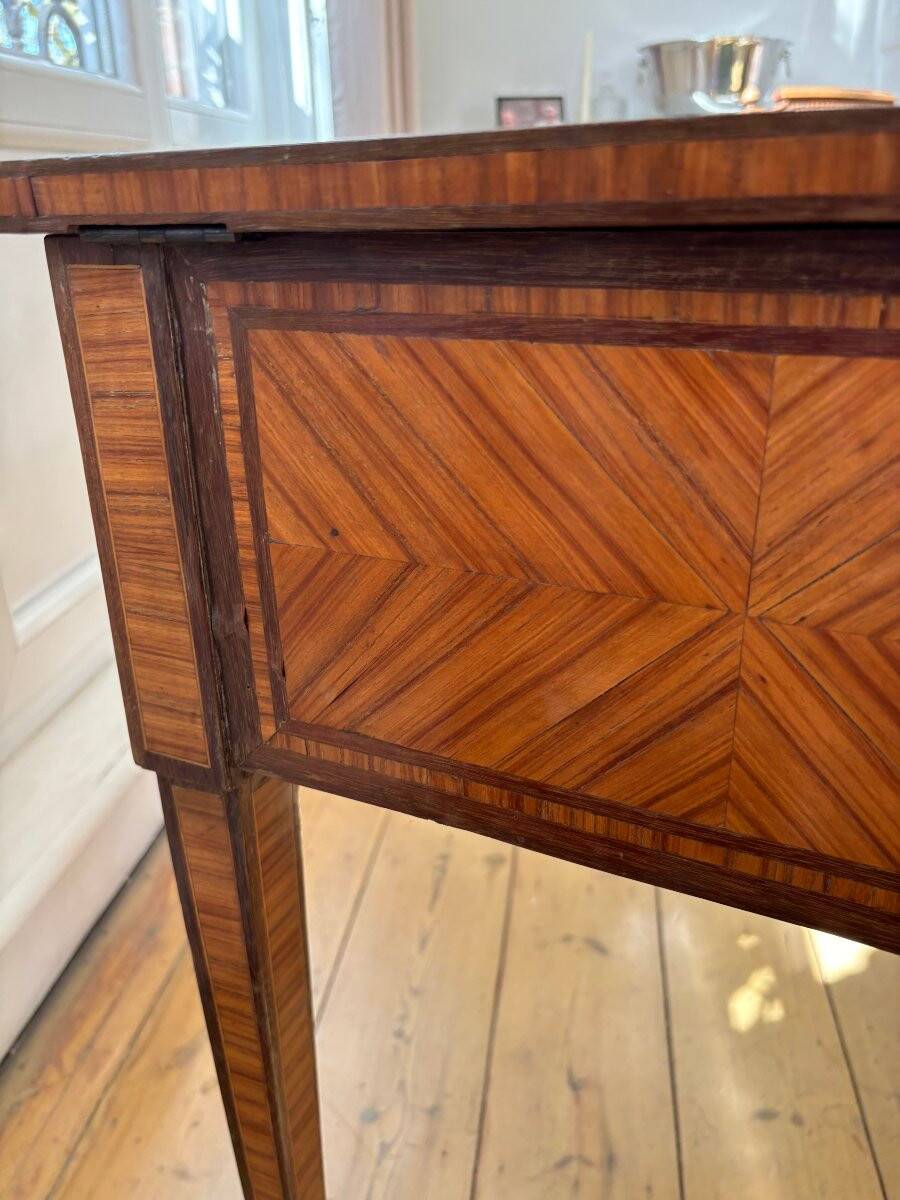 Ladies' dressing table from the Louis XVI period