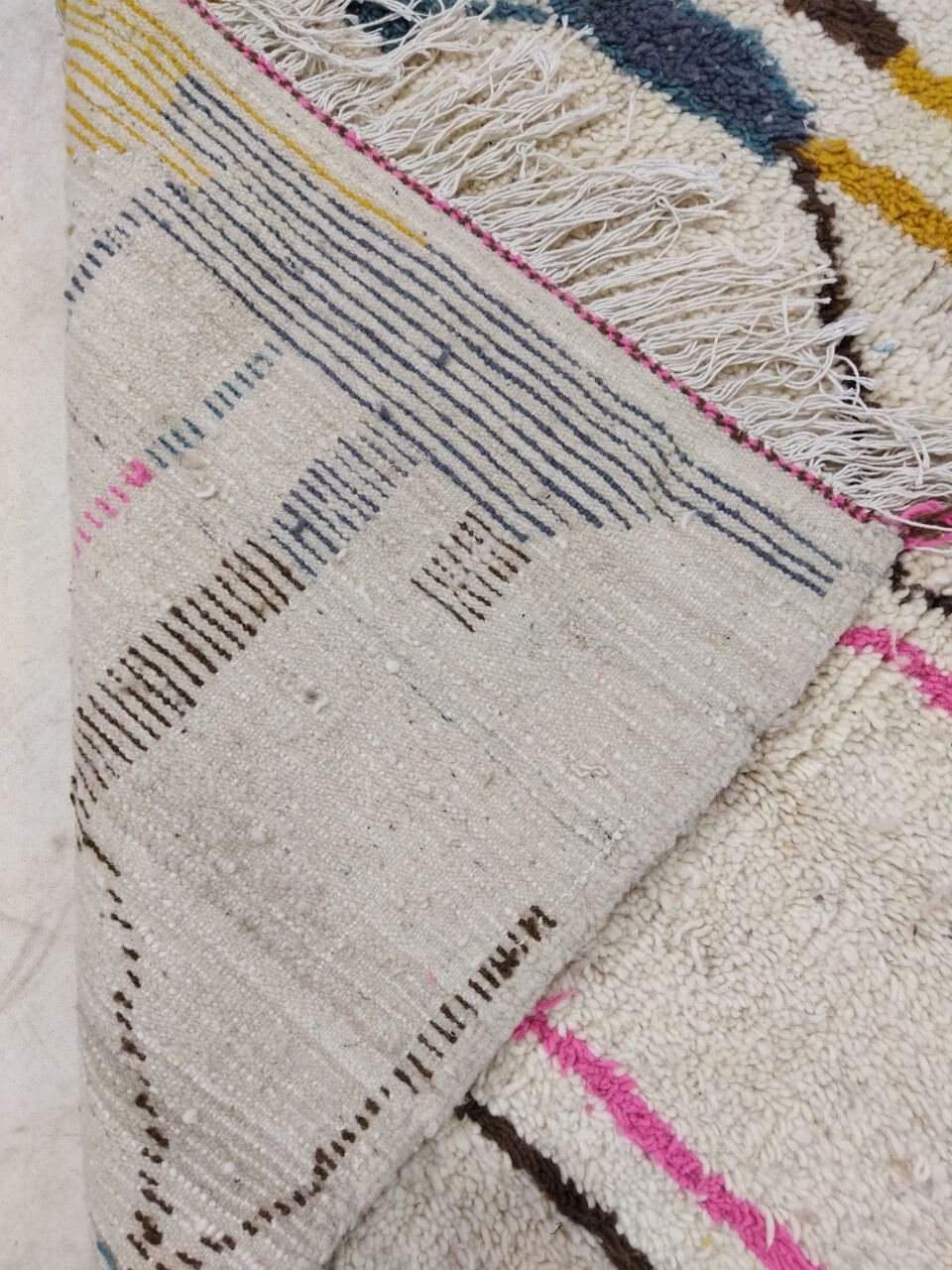 Handmade moroccan berber carpet 293 x 187 cm