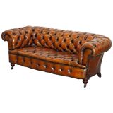 Victorian Chesterfield canapé from 1890 in restored leather, stamped Cornelius V. Smith.
