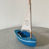 Tirot 200 basin sailboat, vintage toy.