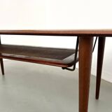 Scandinavian coffee table mod. FD516 - circa 1960