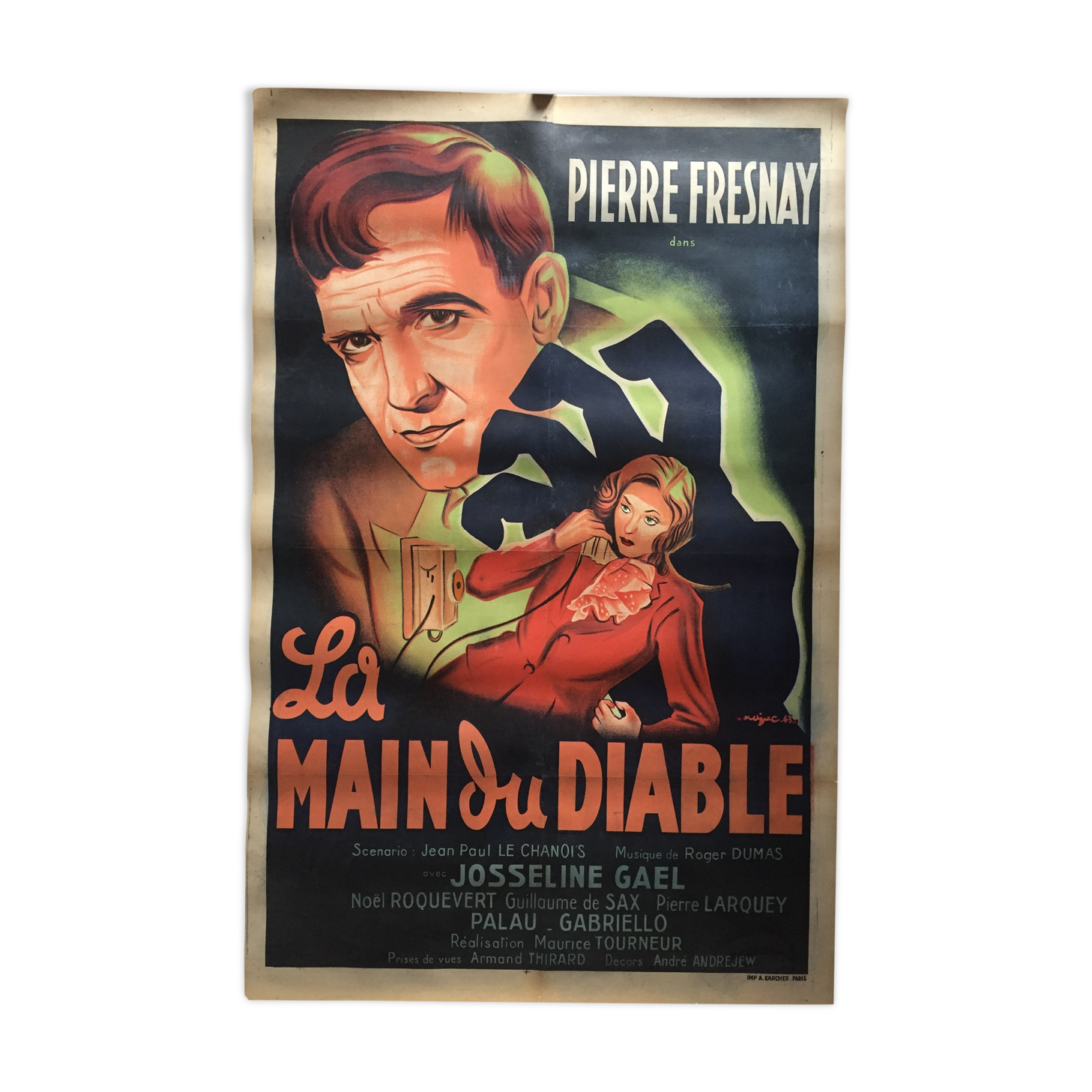 Est-ce Que Le Diable Est Dans Cette Pièce