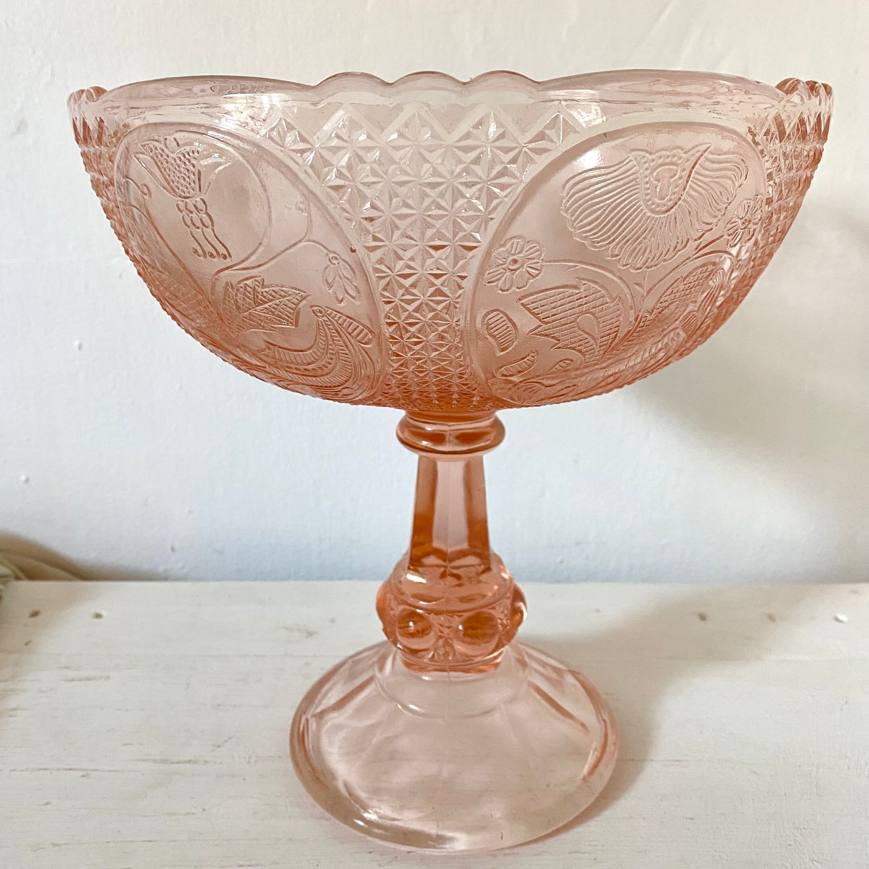 Glass fruit cup