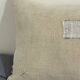 Coussin artisanal en toile ancienne style Kilim